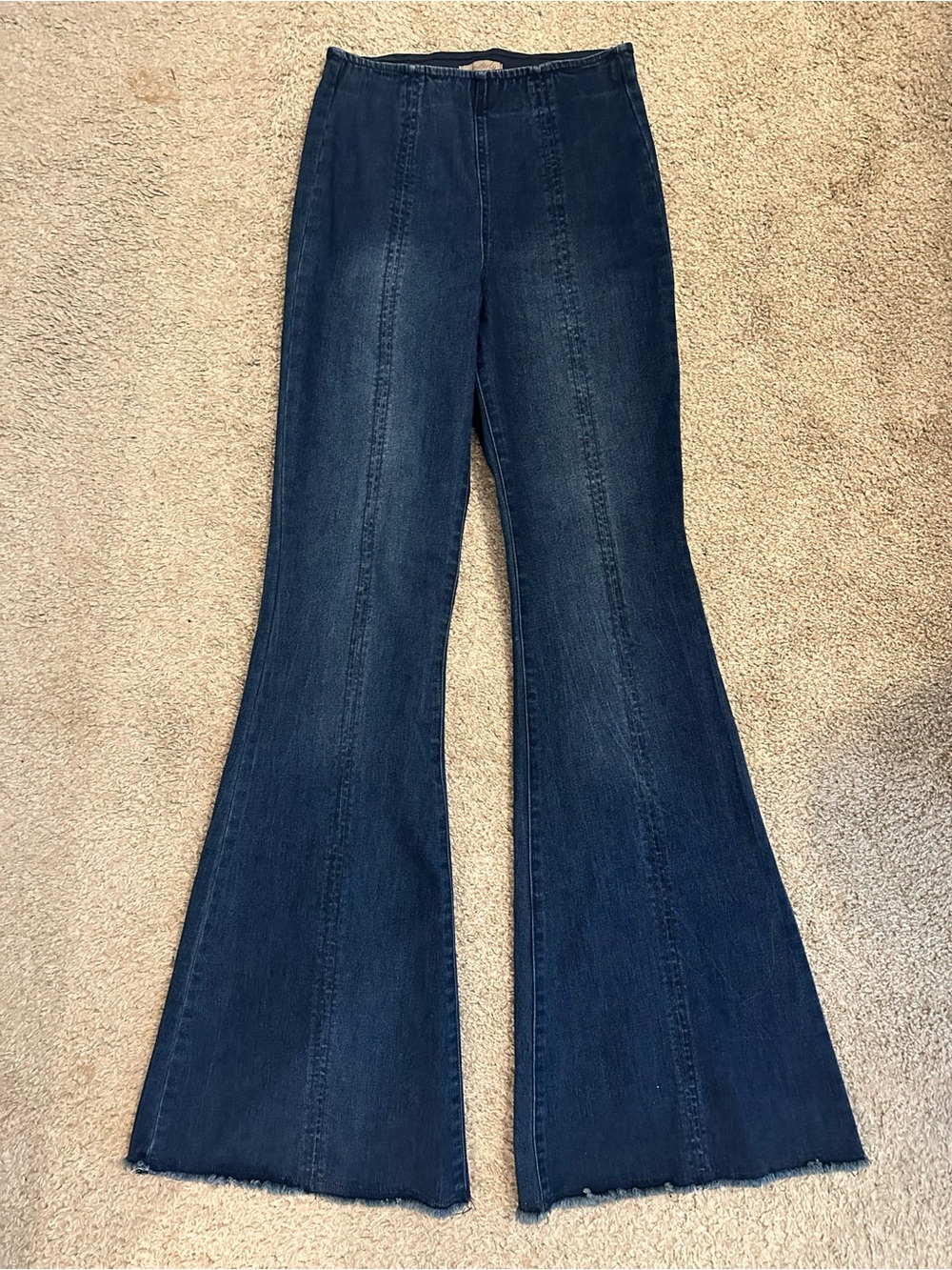 Wonderly Dark Blue High-Waist Flared Jeans